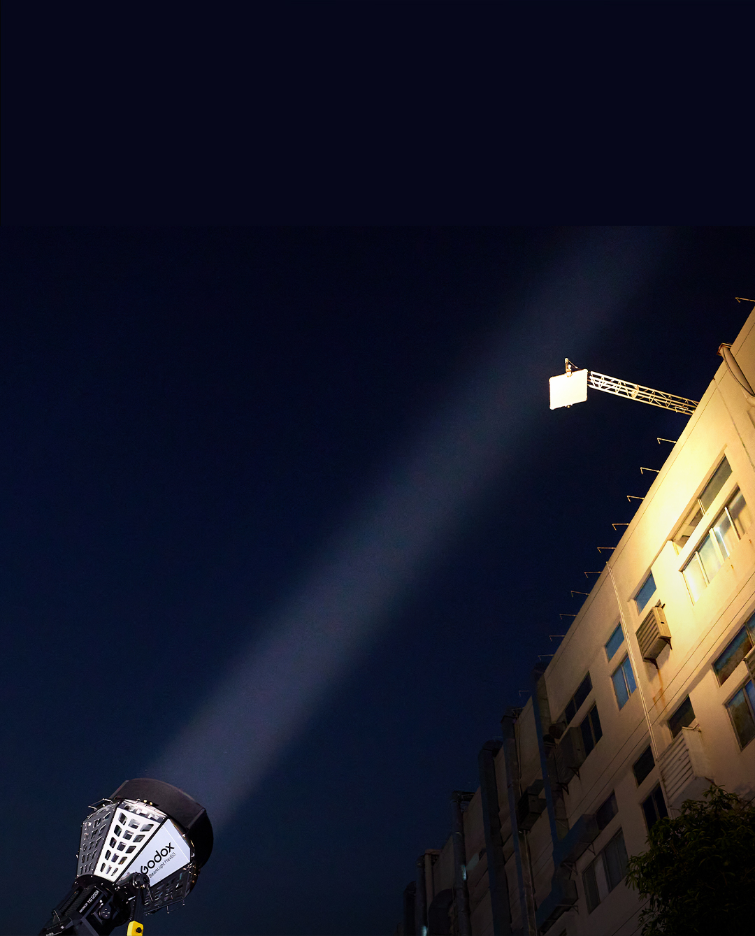 BeamLight-B60-Max60_02.jpg BeamLight-B60-Max60_02.jpg