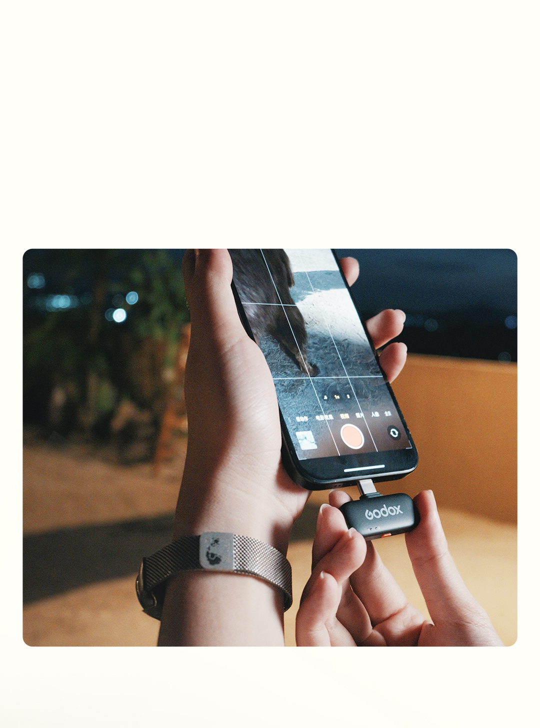 C01-Mic_07.jpg C01-Mic_07.jpg