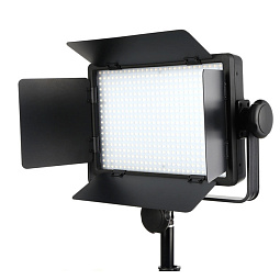 Осветитель светодиодный Godox LED500C студийный Осветитель светодиодный Godox LED500C студийный
