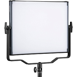 Осветитель светодиодный Godox LDX100R Осветитель светодиодный Godox LDX100R